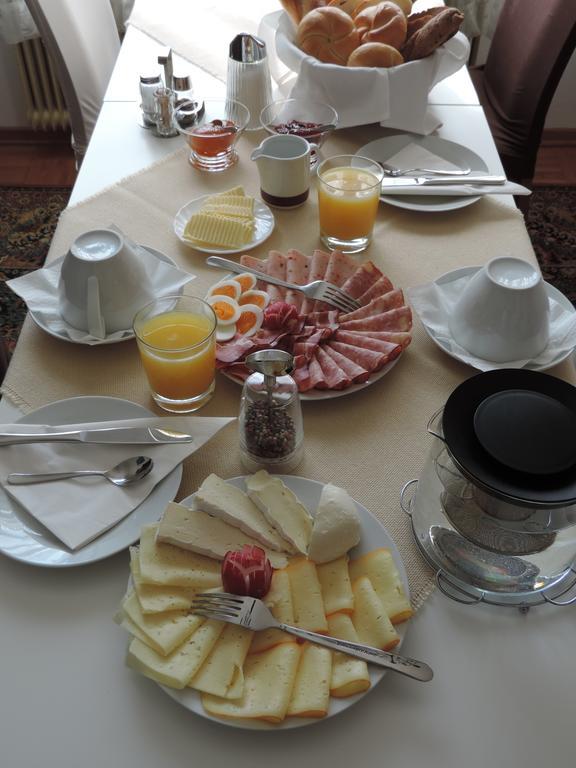 Gasthof Am Eschenbach 2*
